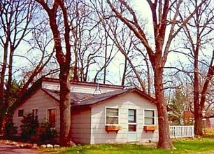 11204 W River Rd in Champlin, MN - Building Photo - Building Photo