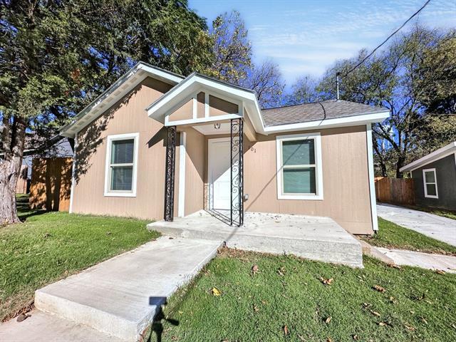 101 Graves St in Whitesboro, TX - Building Photo