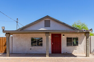 2726 W Durango St in Phoenix, AZ - Building Photo - Building Photo