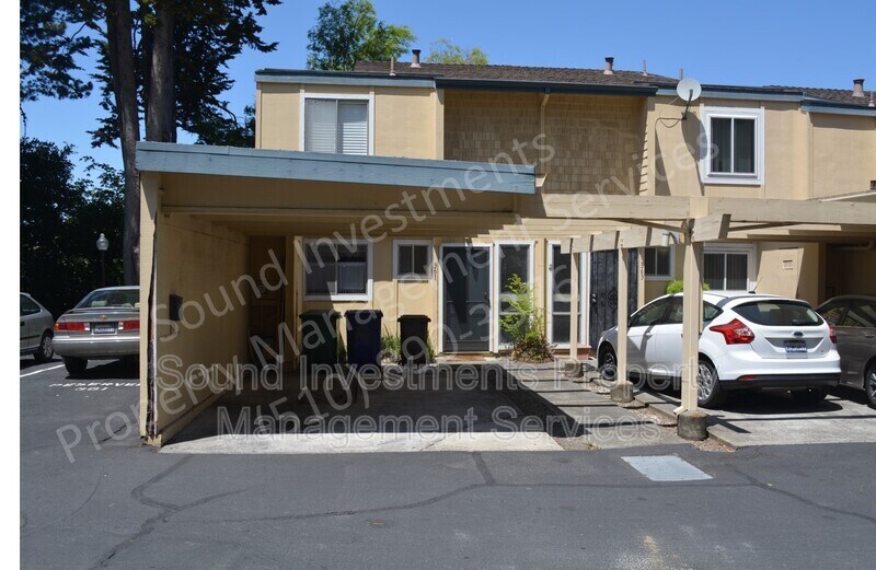 361 Joan Vista St in El Sobrante, CA - Building Photo