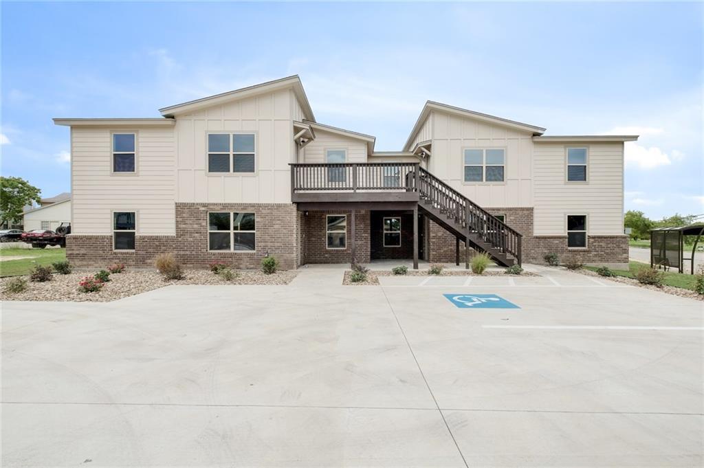 2200 Creekside Ln in Georgetown, TX - Building Photo