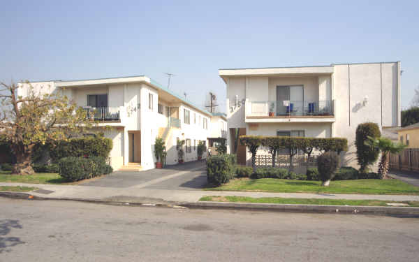 3742-3750 S Bentley Ave in Los Angeles, CA - Foto de edificio - Building Photo