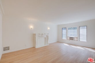 143 Canon Dr in Beverly Hills, CA - Building Photo - Building Photo