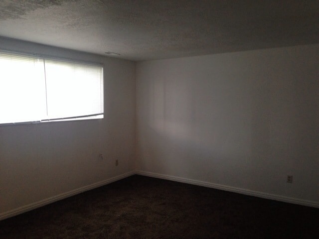 1756 N 425 E in North Ogden, UT - Building Photo - Building Photo