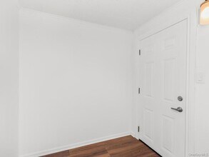 85 Hart Ave in Yonkers, NY - Building Photo - Building Photo