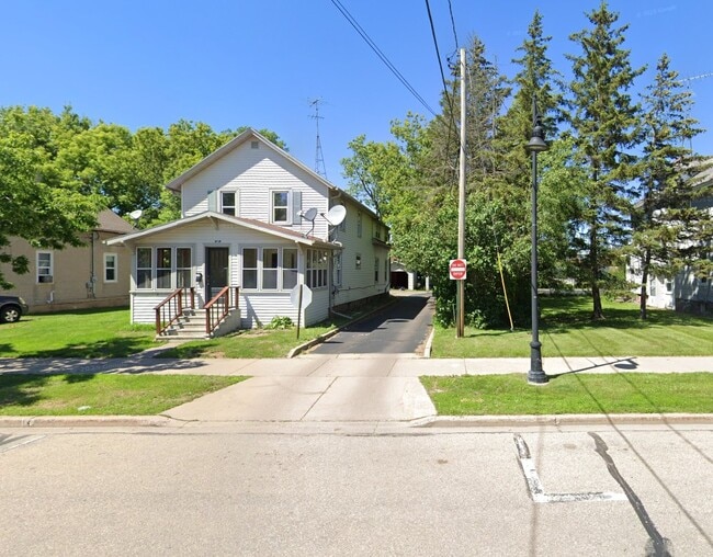 818 6th Ave, Unit 818 6th Ave