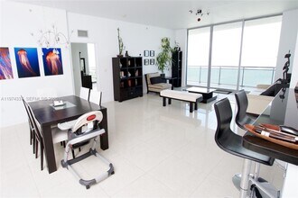 7901 Hispanola Ave in North Bay Village, FL - Building Photo - Building Photo