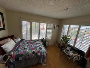 1630 Griffith Park Blvd, Unit 1 in Los Angeles, CA - Building Photo - Building Photo