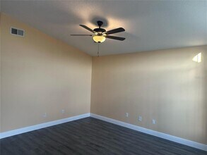 2338 Harbor Town Dr in Kissimmee, FL - Building Photo - Building Photo