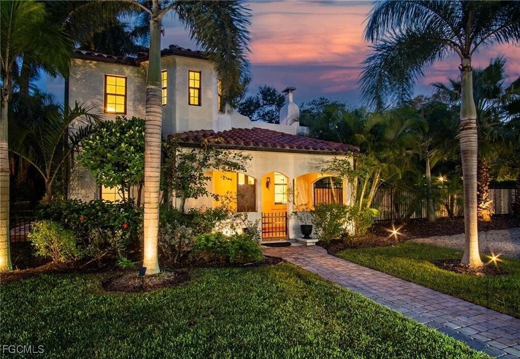 2408 Euclid Ave in Ft. Myers, FL - Building Photo