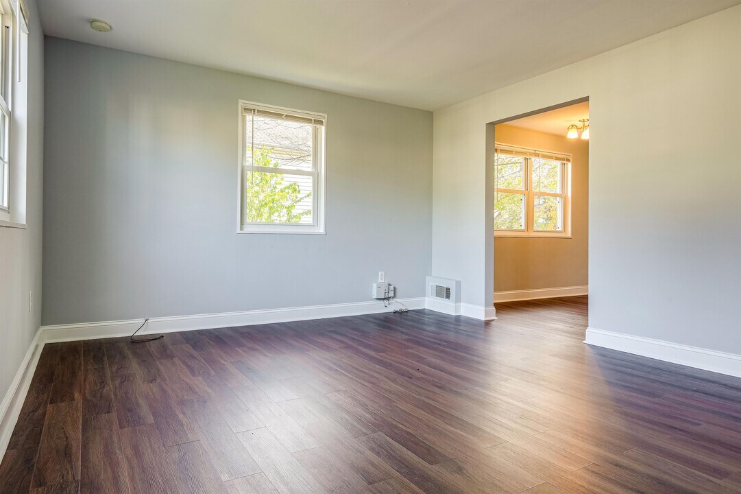 3712 13th St N in Arlington, VA - Building Photo