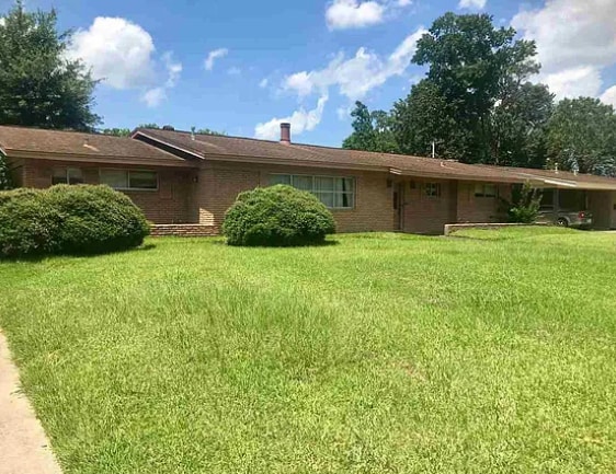 3490 Crestwood Dr in Beaumont, TX - Building Photo - Building Photo