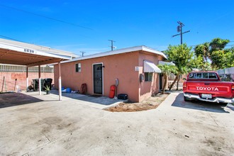 Colmar Avenue Cottages in Bell Gardens, CA - Building Photo - Building Photo