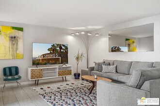 2087 Normandy Ct in Palm Springs, CA - Building Photo - Building Photo