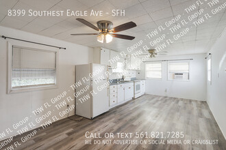 8399 SE Eagle Ave in Hobe Sound, FL - Foto de edificio - Building Photo