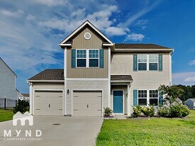 2015 Creeks Landing Dr in Unionville, NC - Building Photo
