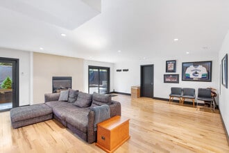 7098 Nesters Rd in Whistler, BC - Building Photo - Building Photo