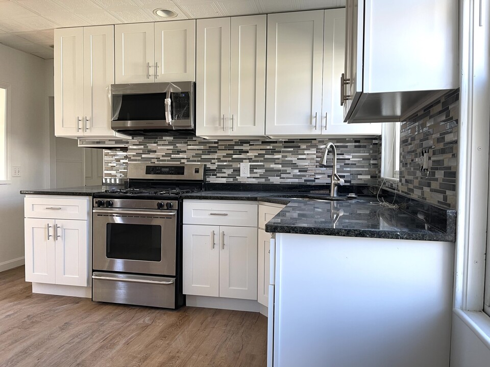 19 Malvern Ave, Unit 2 in Somerville, MA - Building Photo
