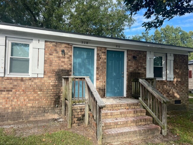 property at 308-310 Myrtle Ave