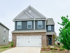 19 Fennec Dr in Fountain Inn, SC - Building Photo