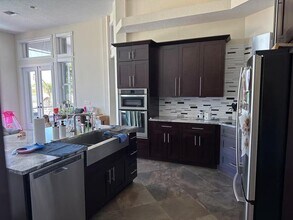 4826 SW Lake Grove Cir in Palm City, FL - Building Photo - Building Photo