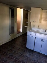 74 W Stevens St-Unit -1/2 in Newark, OH - Building Photo - Building Photo