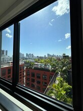 97 NW 27th St, Unit A3 in Miami, FL - Building Photo - Building Photo