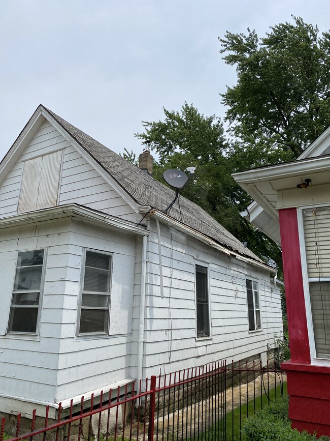 1700 S Stanley St in Peoria, IL - Building Photo - Building Photo