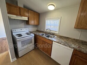 3026 Hillside Rd in Nashville, TN - Building Photo - Building Photo