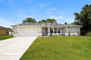 4637 Antioch St in North Port, FL - Building Photo