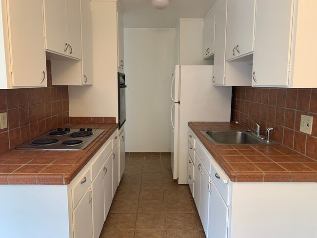 property at 6527 24th Ave NW