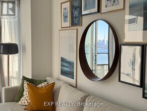 20-2820 Shore Breeze Dr in Toronto, ON - Building Photo - Building Photo