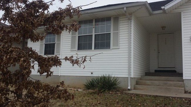5509 S Aaron Ave in Springfield, MO - Building Photo - Building Photo