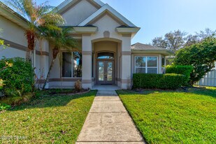 6101 Sanctuary Garden Blvd in Port Orange, FL - Building Photo