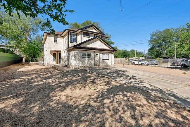 1708 E 17th St in Austin, TX - Building Photo - Building Photo
