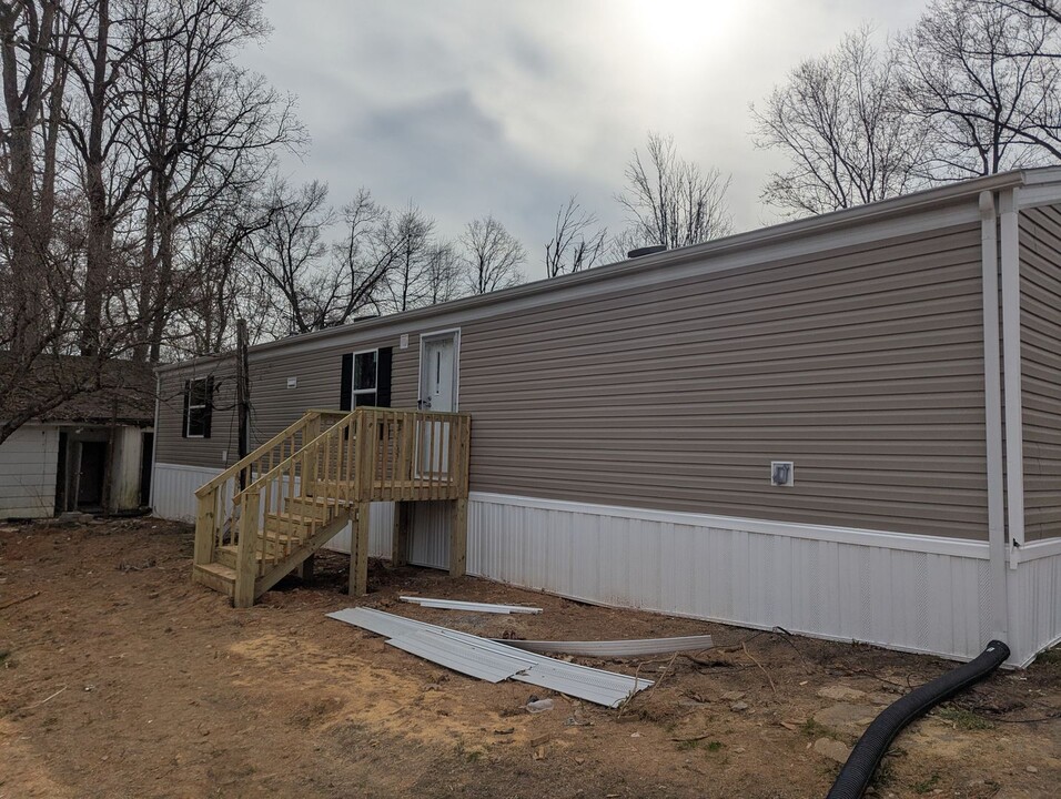 213 Emmett St in Kingsport, TN - Building Photo