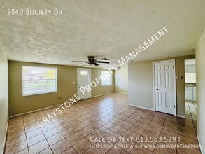 2540 Society Dr in Holiday, FL - Building Photo - Building Photo