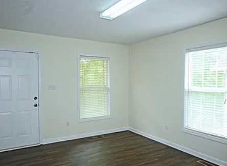 41 E Castle Dr in Greenville, SC - Building Photo - Building Photo