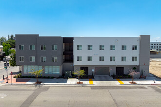 22nd Street Lofts in Bakersfield, CA - Building Photo - Building Photo