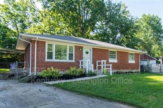 property at 2483 Thornberry Ct