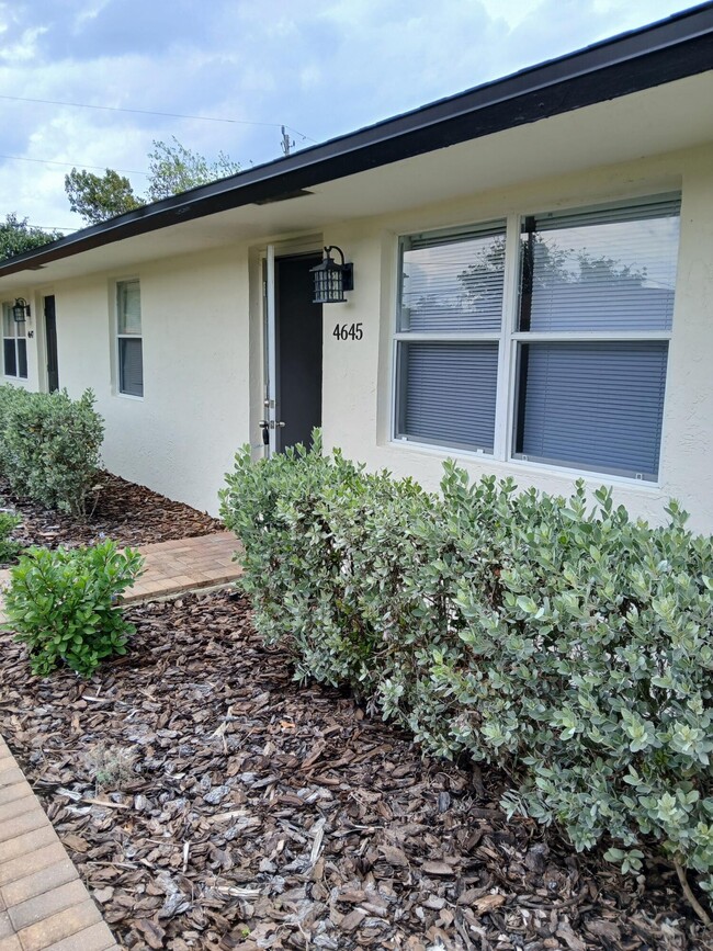 property at 4645 Myrtle Ln