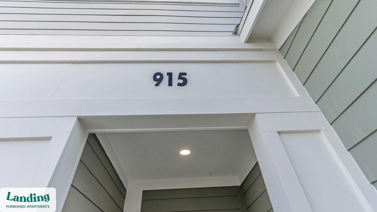 515 Corso Ln in Davenport, FL - Building Photo