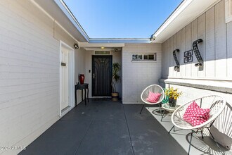 9832 N 29th St in Phoenix, AZ - Building Photo - Building Photo