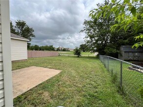 609 Marigold Ave in Springdale, AR - Building Photo - Building Photo