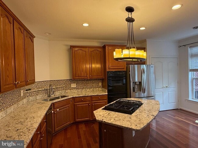 2833 Grace Forest Pl in Vienna, VA - Building Photo - Building Photo