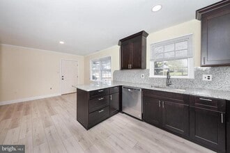 2106 Whitpain Hills in Blue Bell, PA - Building Photo - Building Photo