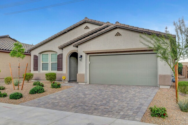 6762 Sweet Bay St in Las Vegas, NV - Building Photo - Building Photo