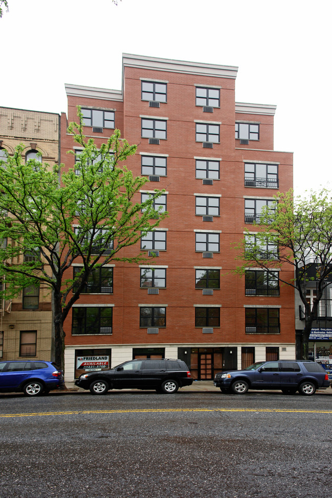 6 E 116th St in New York, NY - Building Photo - Building Photo