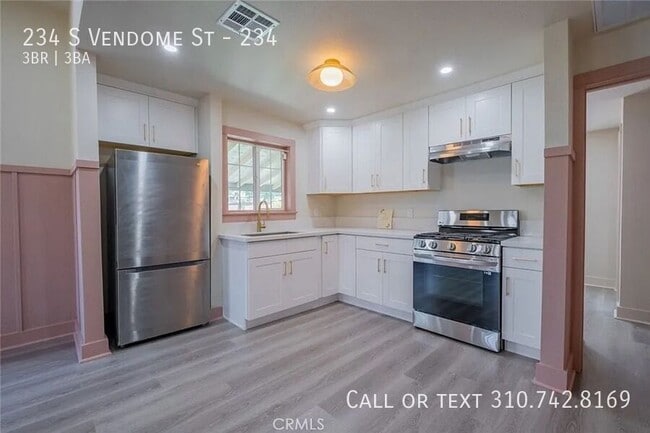 234 S Vendome St in Los Angeles, CA - Building Photo - Building Photo