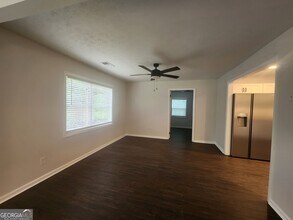 2100 Wagner Dr in Columbus, GA - Building Photo - Building Photo